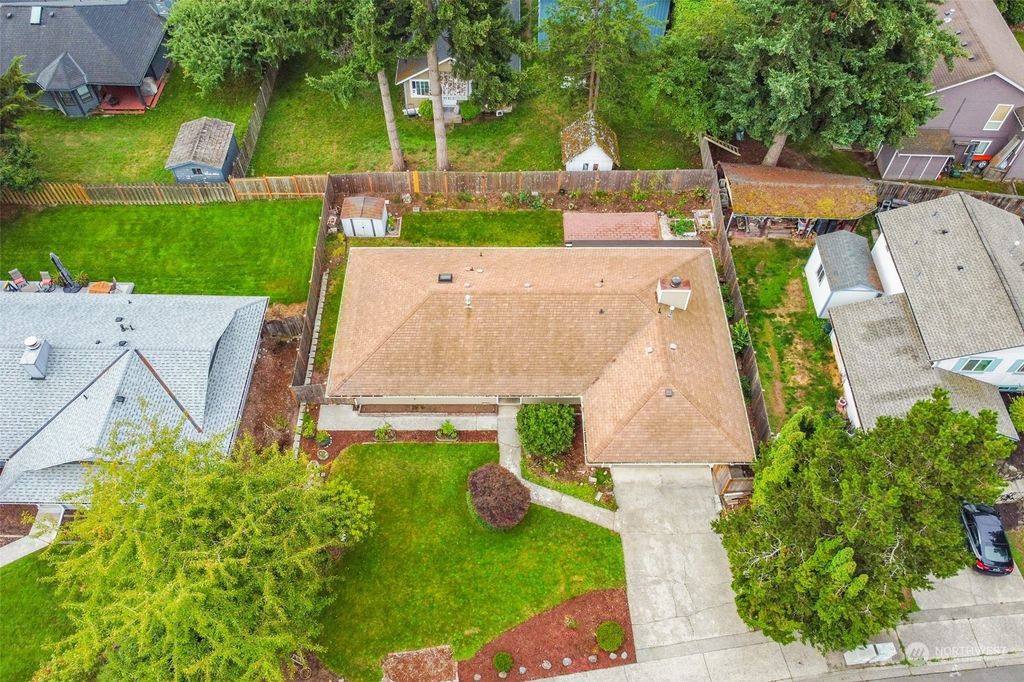 Photo of 13019 SE 259th Place, Kent, WA 98030 (MLS # 2290395)