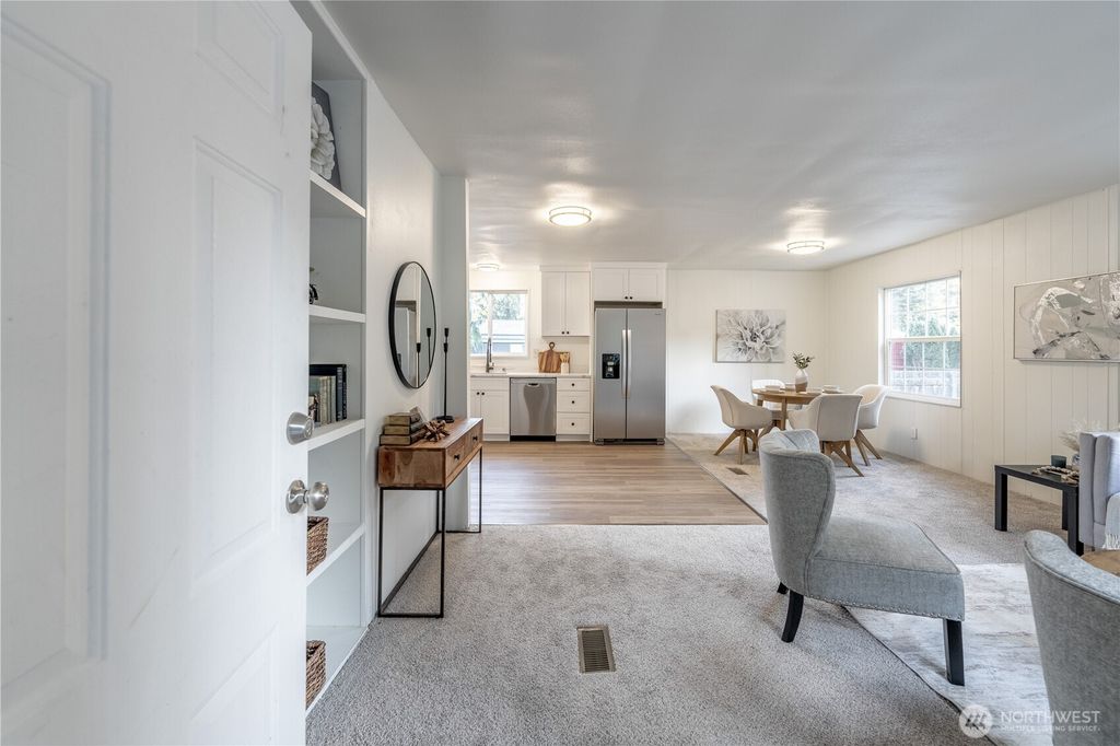 Photo of 16704 260th Drive SE, Monroe, WA 98272 (MLS # 2471515)