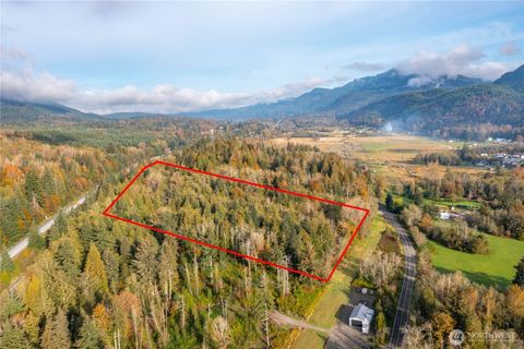 Photo of 18653 Colony Road, Bow, WA 98232 (MLS # 2344952)