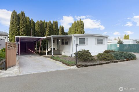 5222 70th Ave Ct E 21 Puyallup WA 98371