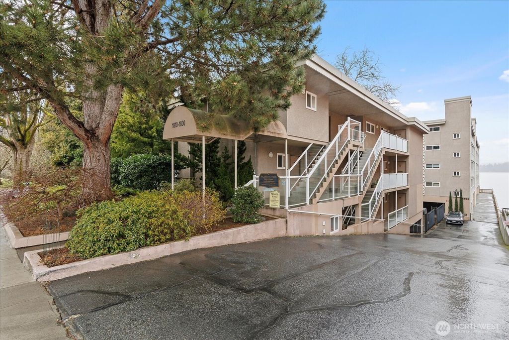 Photo of 1810 43rd Avenue E #301, Seattle, WA 98112 (MLS # 2499434)