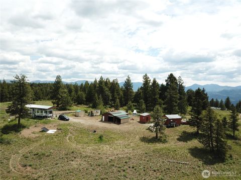 Photo of 19 Union Ridge Spur Road, Republic, WA 99166 (MLS # 2523513)