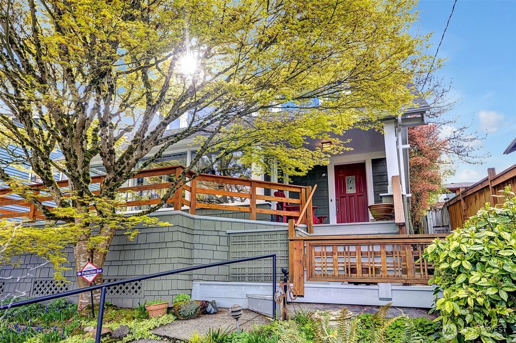 Photo of 6539 Seward Park Avenue S, Seattle, WA 98118 (MLS # 2353052)
