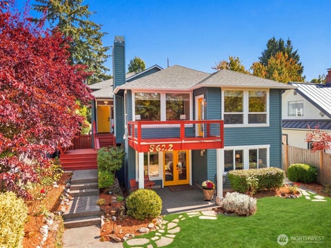 Photo of 5622 46th Avenue SW, Seattle, WA 98136 (MLS # 2585156)