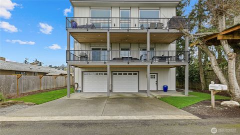 Photo of 600 Hi Ab La Place NE, Tacoma, WA 98422 (MLS # 2416436)