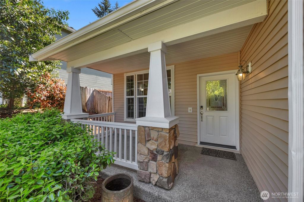 Photo of 2132 151st Place SW, Lynnwood, WA 98087 (MLS # 2371642)