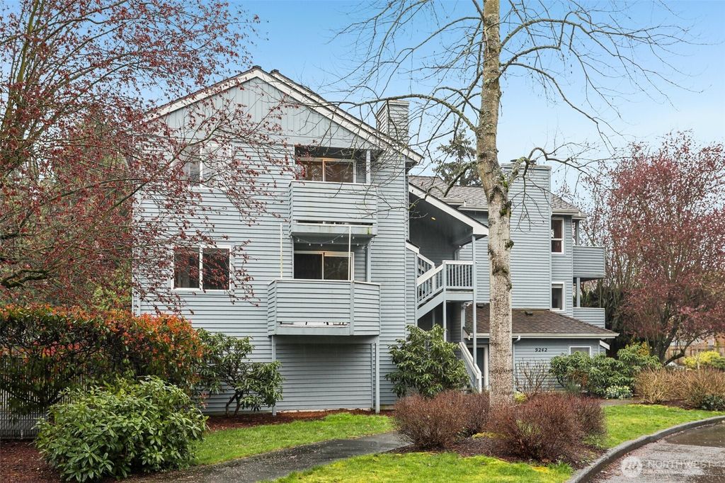 Photo of 9242 Woodlawn Avenue N #B, Seattle, WA 98103 (MLS # 2495339)