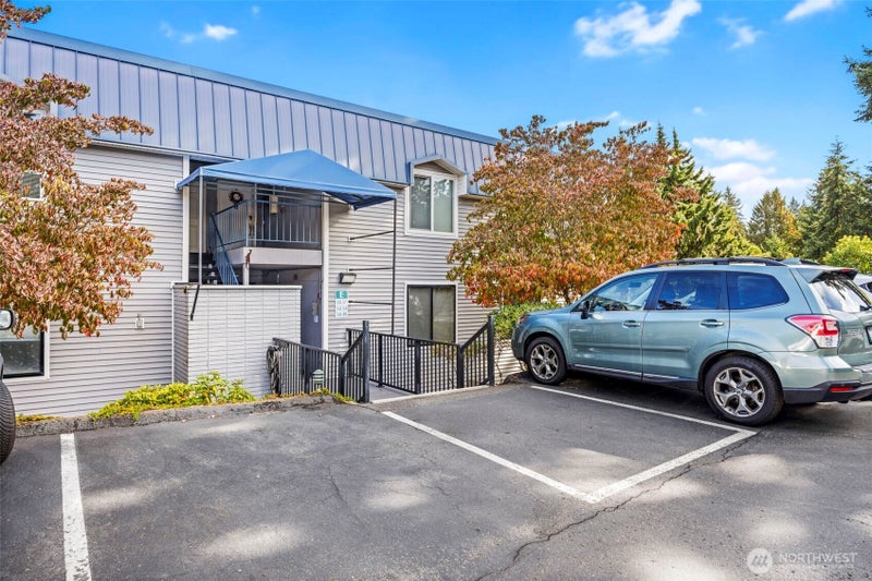 924 Shorewood Drive E-49