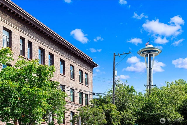 22 John Street C #C, Seattle