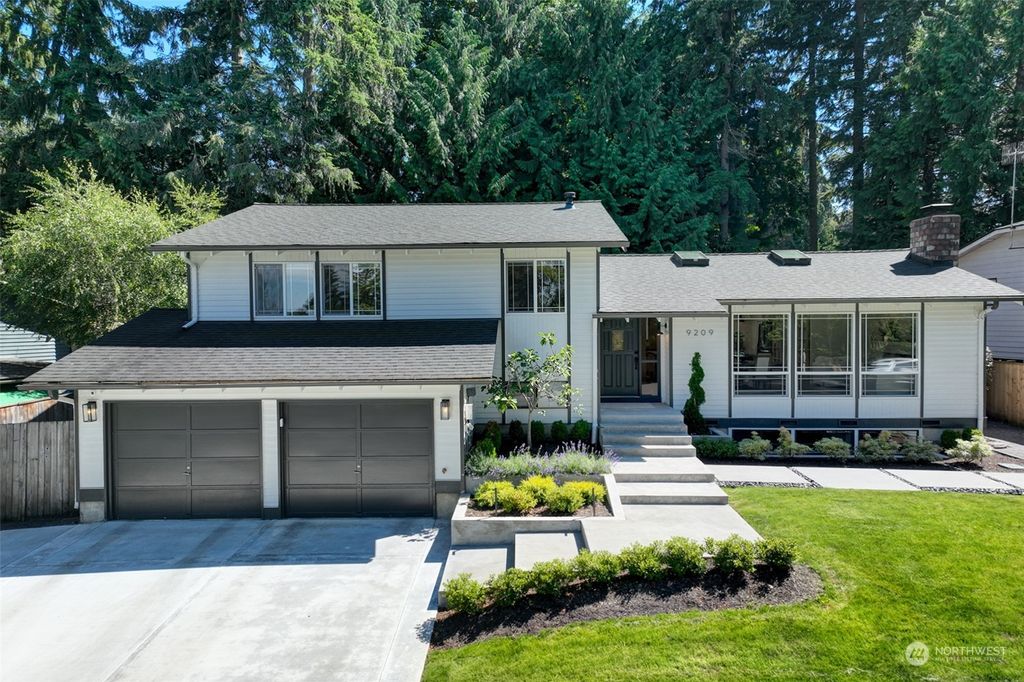 Photo of 9209 NE 142nd Way, Kirkland, WA 98034 (MLS # 2261314)
