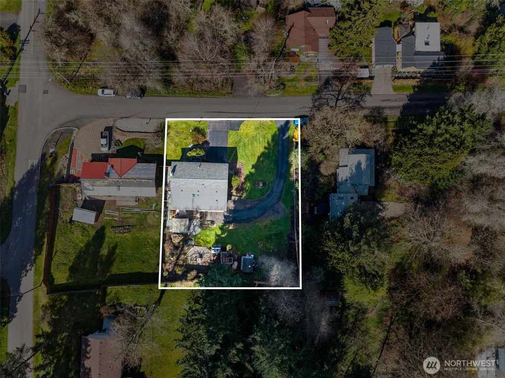 Photo of 2111 Beacon Avenue SE, Olympia, WA 98501 (MLS # 2490048)