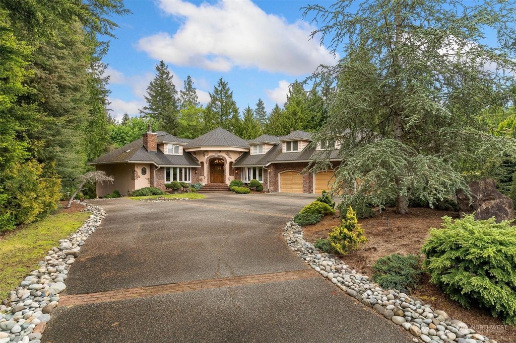 Photo of 15123 21st Drive SE, Mill Creek, WA 98012 (MLS # 2243927)