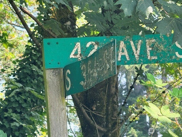 0 44th Avenue S