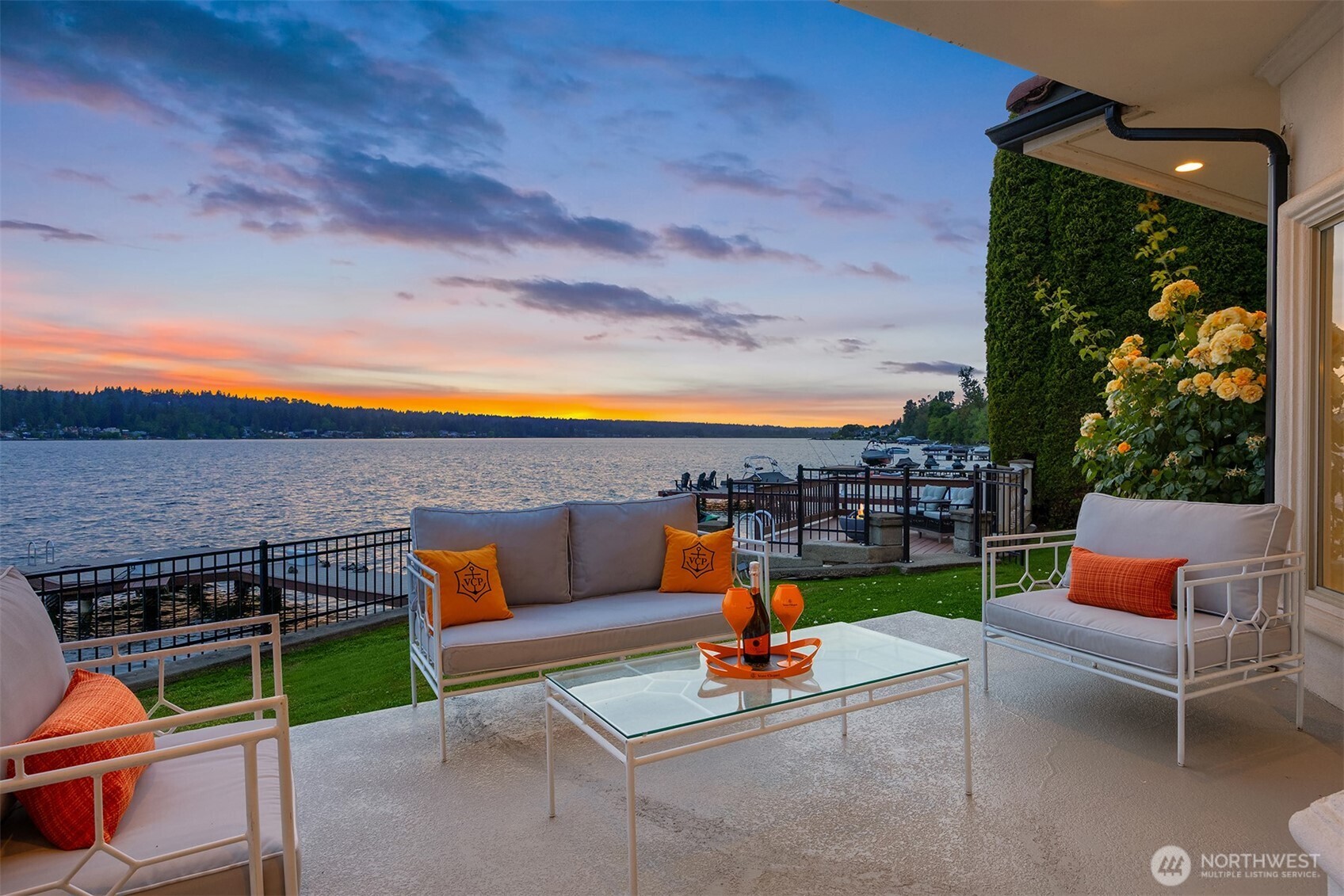 2819 E Lake Sammamish Parkway NE
