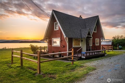 Photo of 12312 Seabird Lane, Mount Vernon, WA 98273 (MLS # 2466262)
