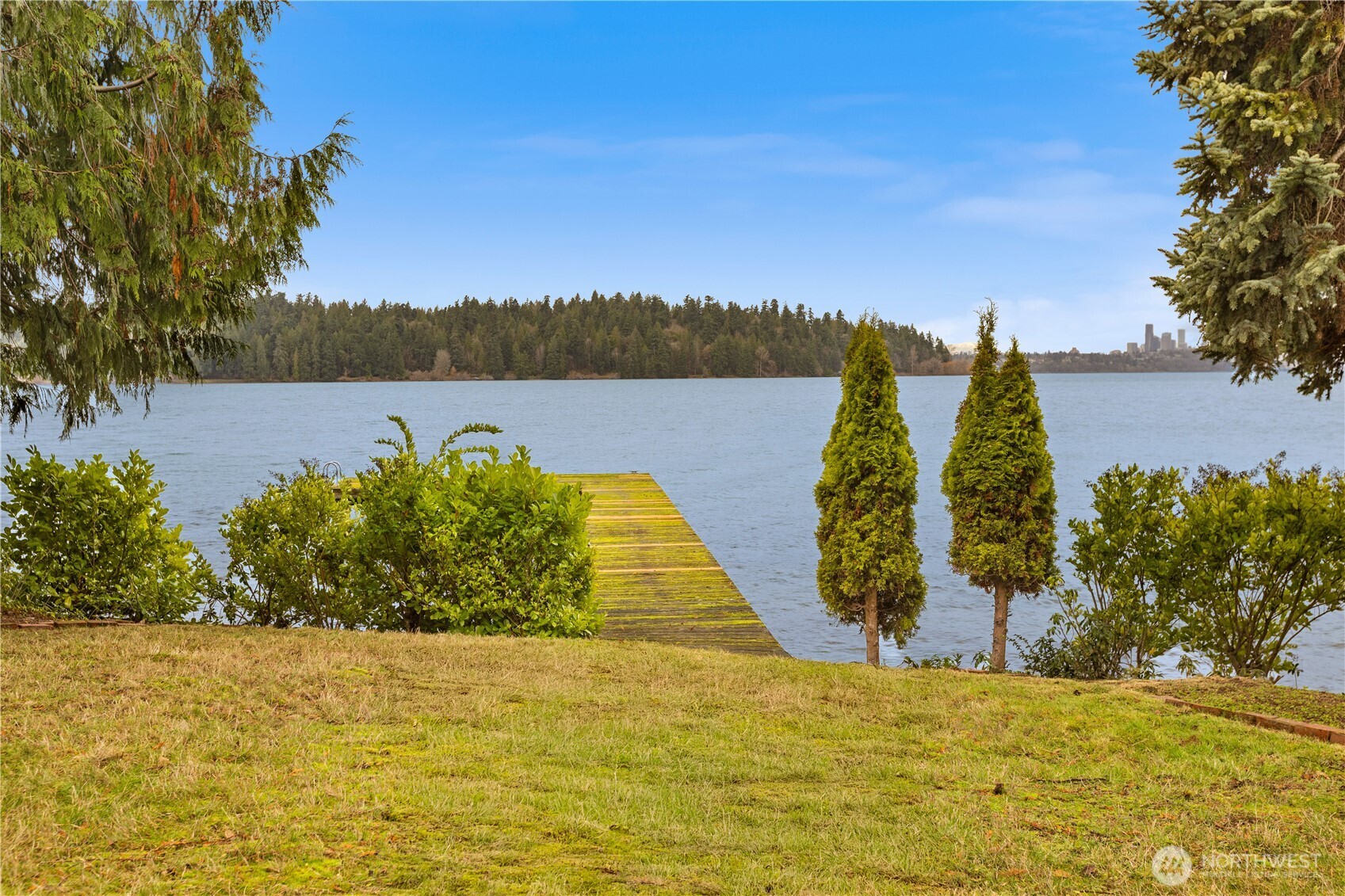 5265 West Mercer Way