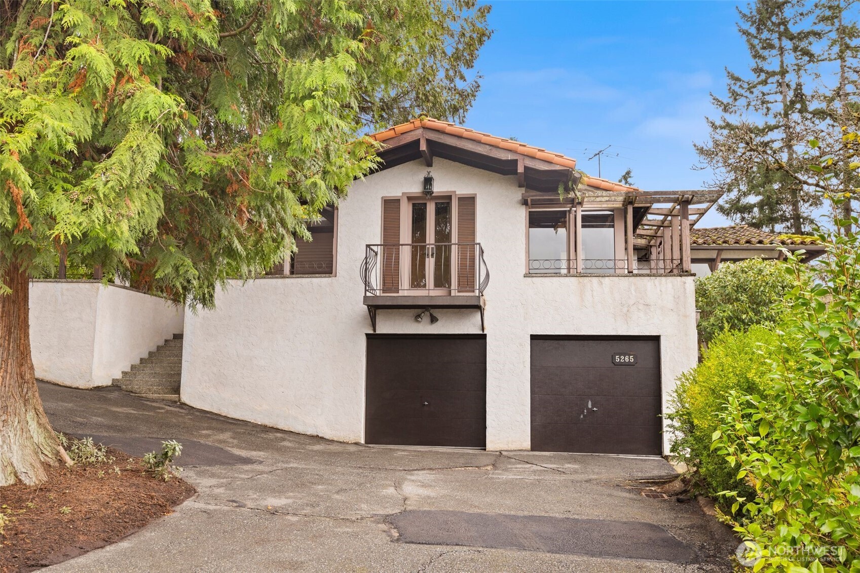 5265 West Mercer Way