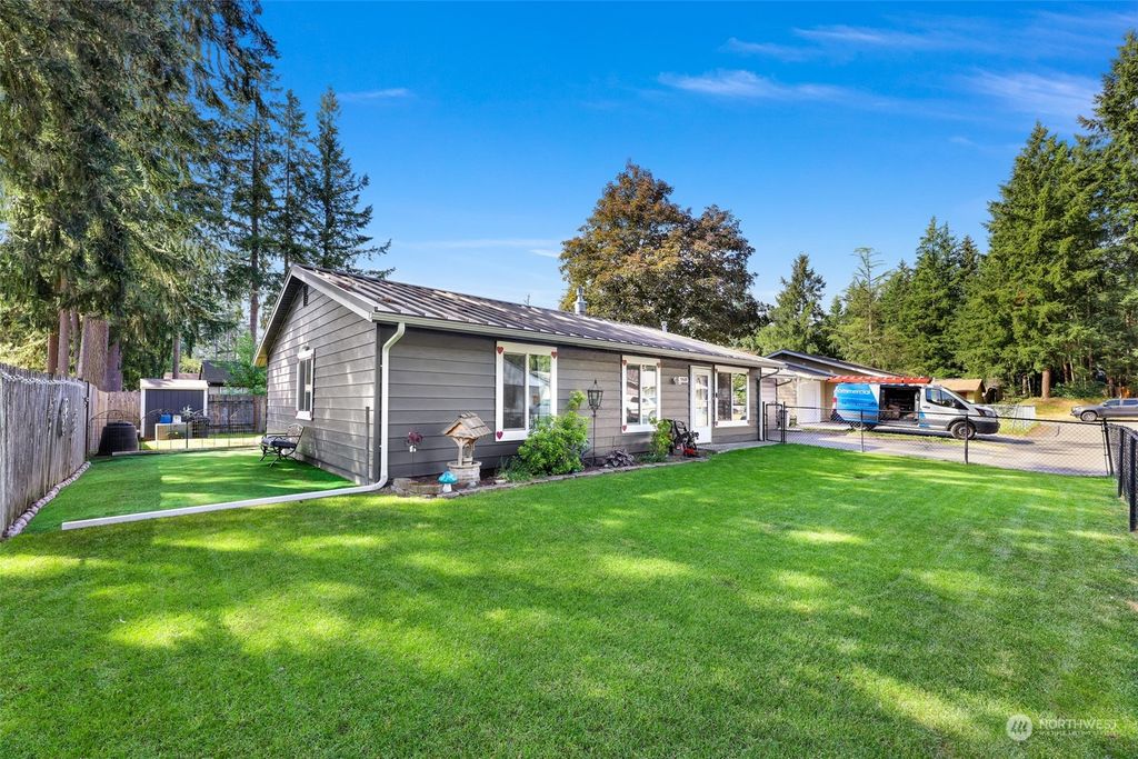 Photo of 19509 SE 265th Street, Covington, WA 98042 (MLS # 2075386)