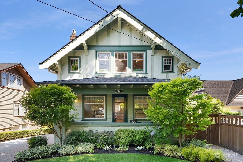 Photo of 360 Wheeler Street, Seattle, WA 98109 (MLS # 2130357)