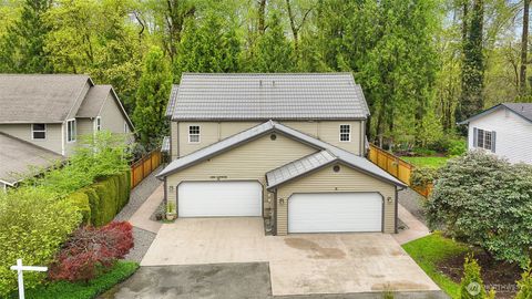 Photo of 433 S Lewis Street #A & B, Monroe, WA 98272 (MLS # 2509996)