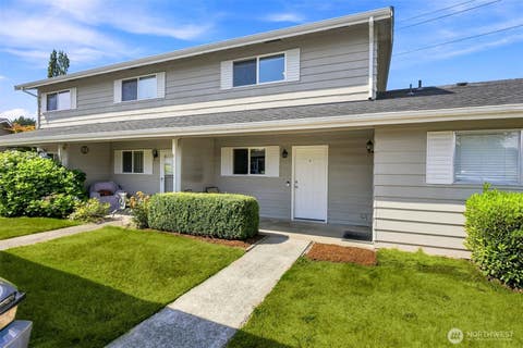 Photo of 12418 SE 272nd Place #C, Kent, WA 98030 (MLS # 2564677)