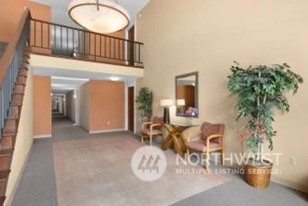 Photo of 11008 NE 68th Place #726, Kirkland, WA 98033 (MLS # 2136411)