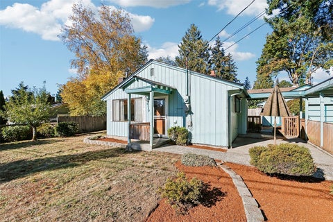 Photo of 5117 243rd Street SW, Mountlake Terrace, WA 98043 (MLS # 2595734)