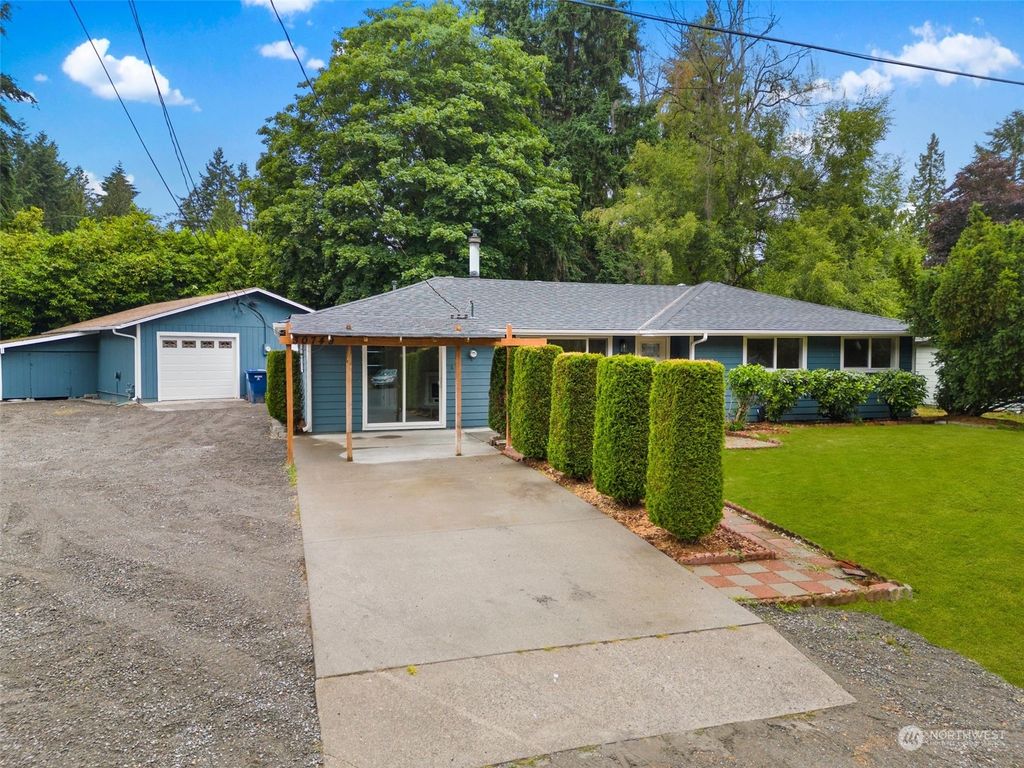 Photo of 30749 12th Place SW, Federal Way, WA 98023 (MLS # 2130203)