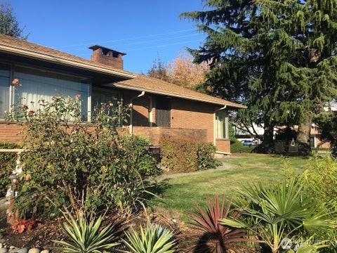 Photo of 7767 Beacon Avenue S, Seattle, WA 98118 (MLS # 2591355)