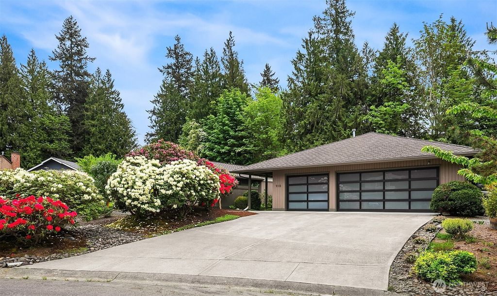 Photo of 910 145th Place NE, Bellevue, WA 98007 (MLS # 2529895)