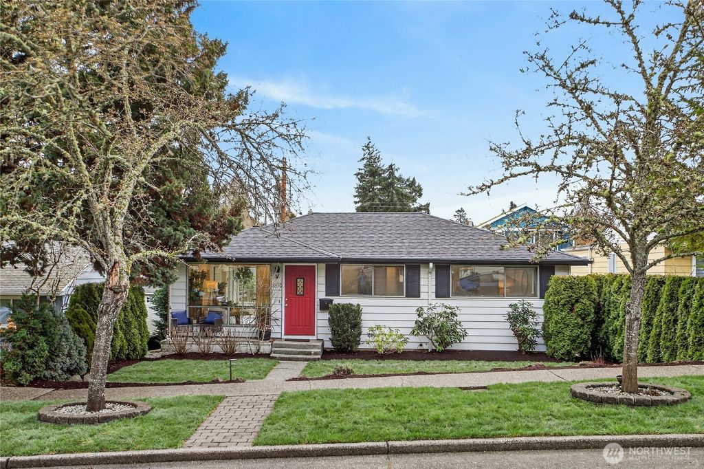 Photo of 3850 49th Avenue SW, Seattle, WA 98116 (MLS # 2481276)