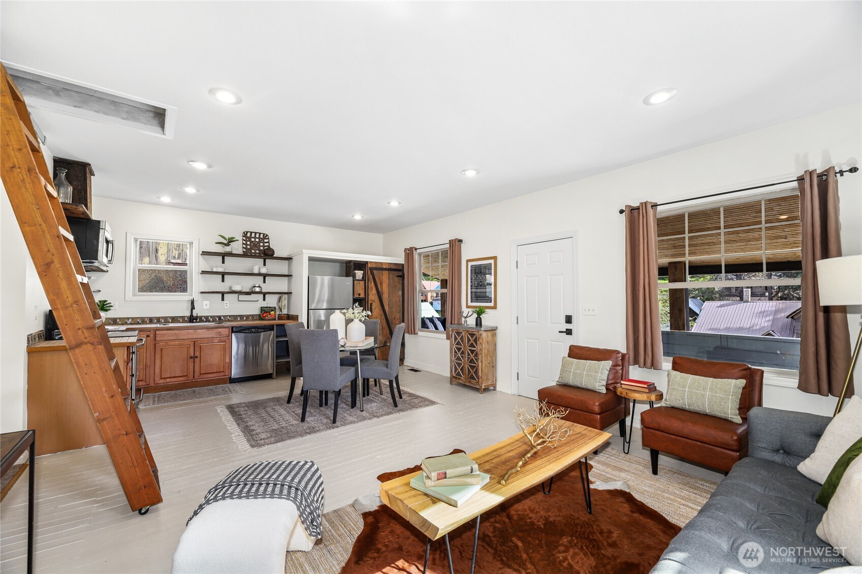 123 5th Street