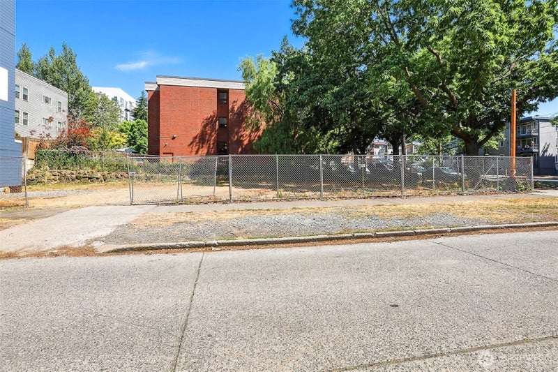 1103 NW Market Street