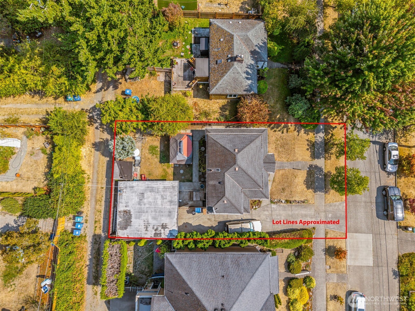 Seattle, Washington 98126, United States, 3 Bedrooms Bedrooms, ,2 BathroomsBathrooms,Residential,Pending,206375