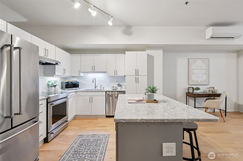 Photo of 526 1st Avenue S #405, Seattle, WA 98104 (MLS # 2506996)