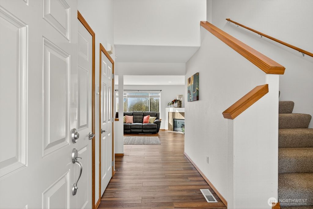 Photo of 3308 69th Ave Ne Ave, Marysville, WA 98270 (MLS # 2454789)