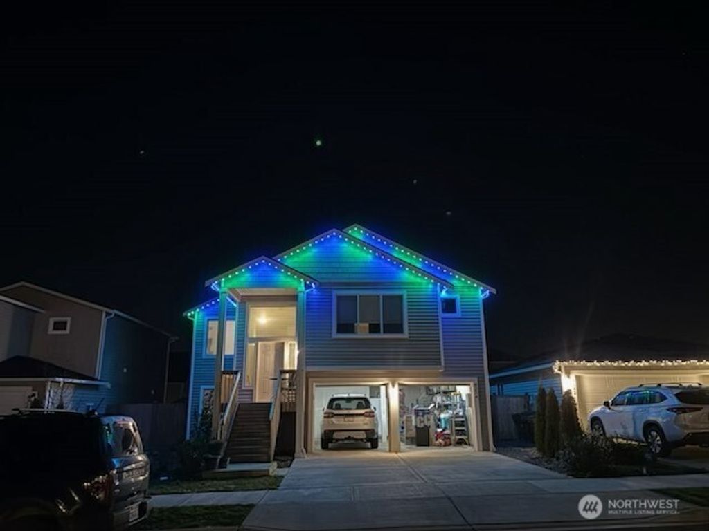 Photo of 4334 69th Avenue NE, Marysville, WA 98270 (MLS # 2496674)