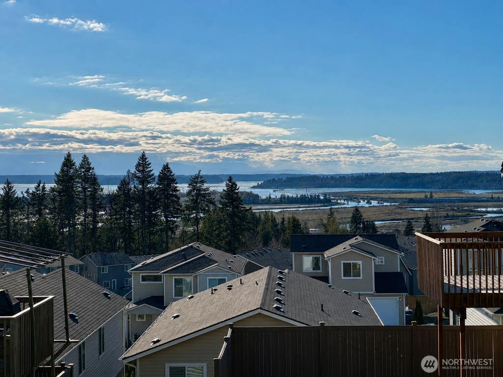 Photo of 4334 69th Avenue NE, Marysville, WA 98270 (MLS # 2496674)