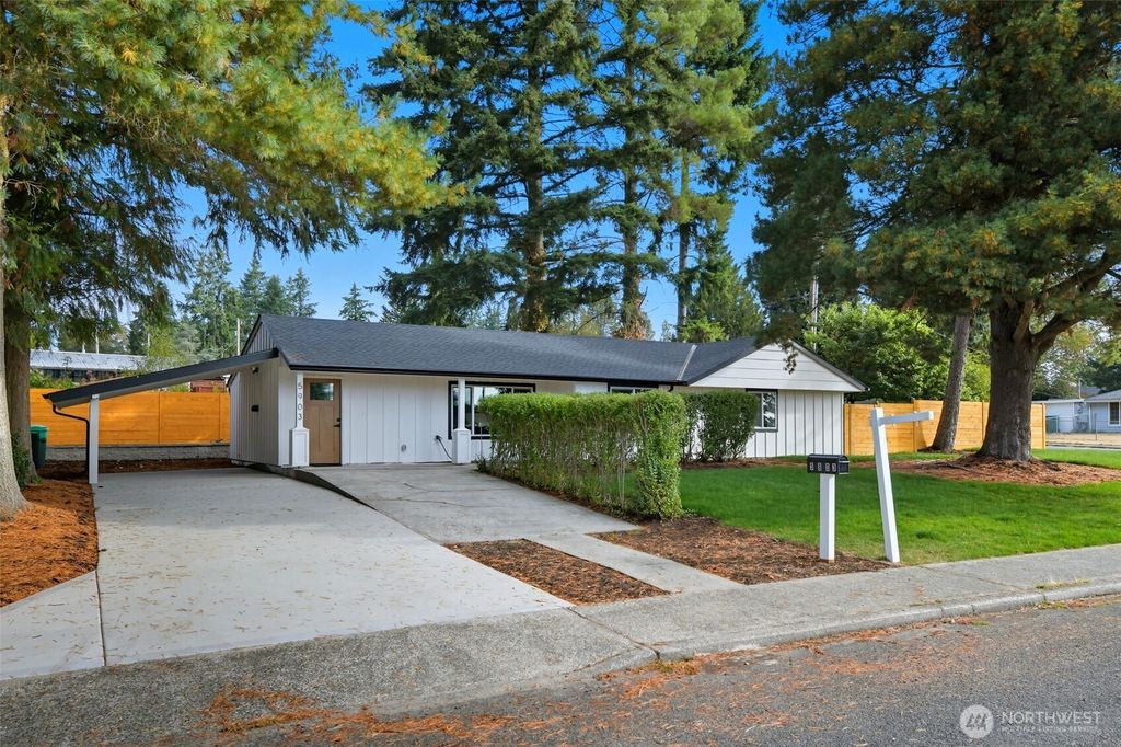 Photo of 5903 241st Street SW, Mountlake Terrace, WA 98043 (MLS # 2437907)