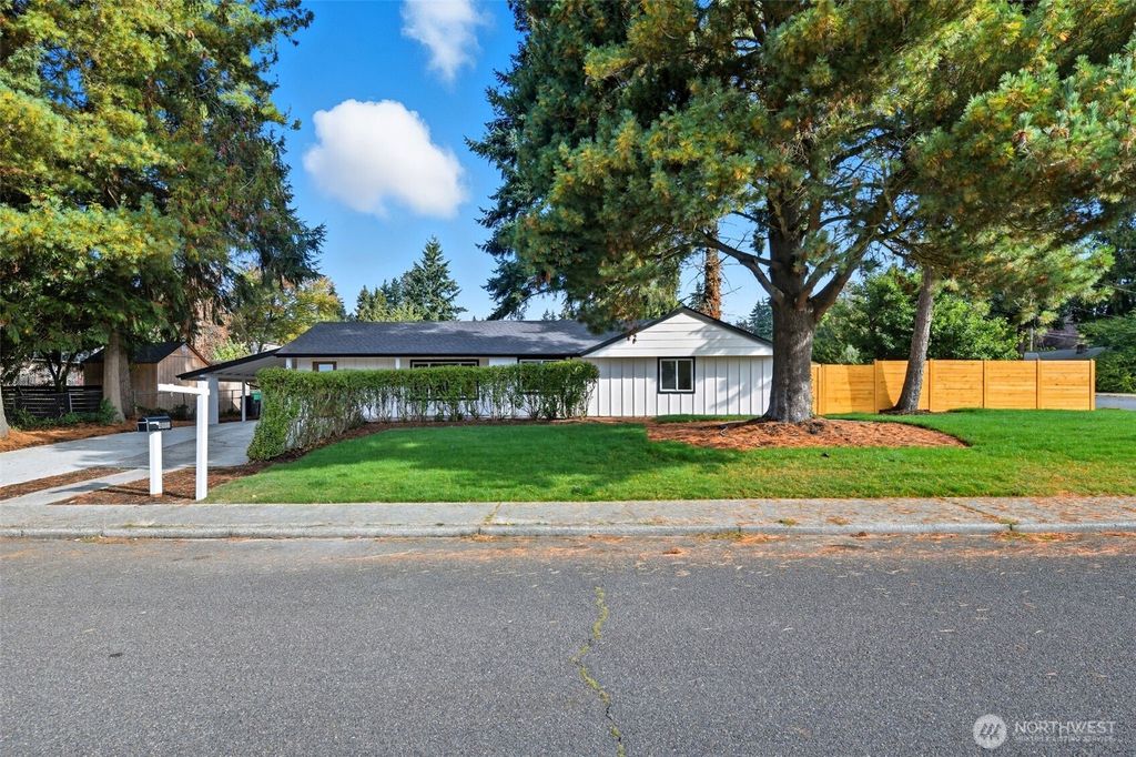 Photo of 5903 241st Street SW, Mountlake Terrace, WA 98043 (MLS # 2437907)