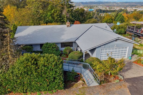 Photo of 755 Alvord Avenue N, Kent, WA 98031 (MLS # 2595056)