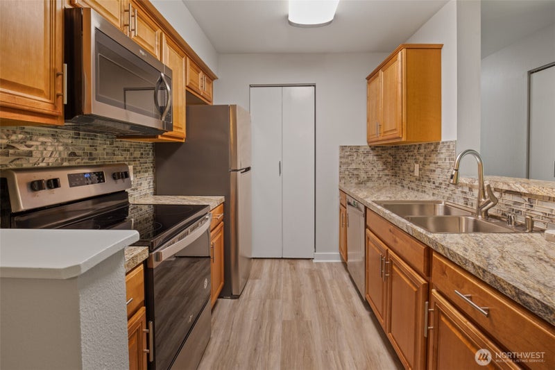 12423 Harbour Pointe Boulevard V202