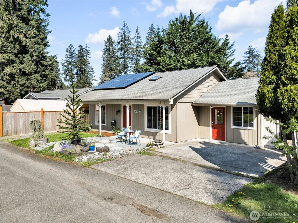 Photo of 19239 SE 269th Street, Covington, WA 98042 (MLS # 2356536)