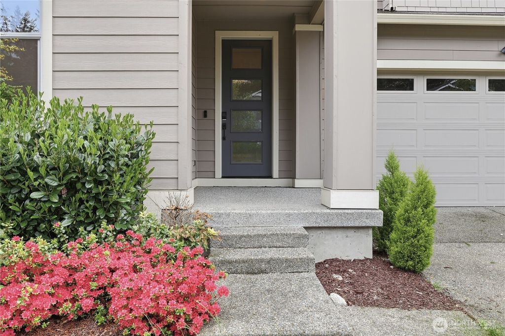 Photo of 33207 SE Stevens Street, Black Diamond, WA 98010 (MLS # 2525294)