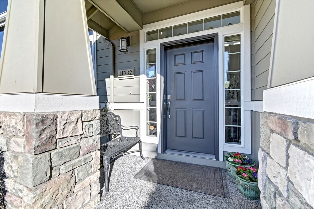 Photo of 11732 238th Place NE, Redmond, WA 98053 (MLS # 2330098)