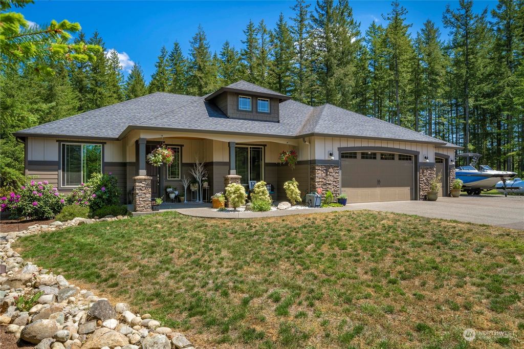 Photo of 31630 SE 278th Place, Ravensdale, WA 98051 (MLS # 2077133)