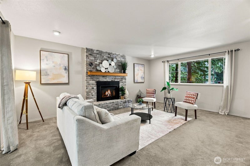 7016 Glen Terra Court SE