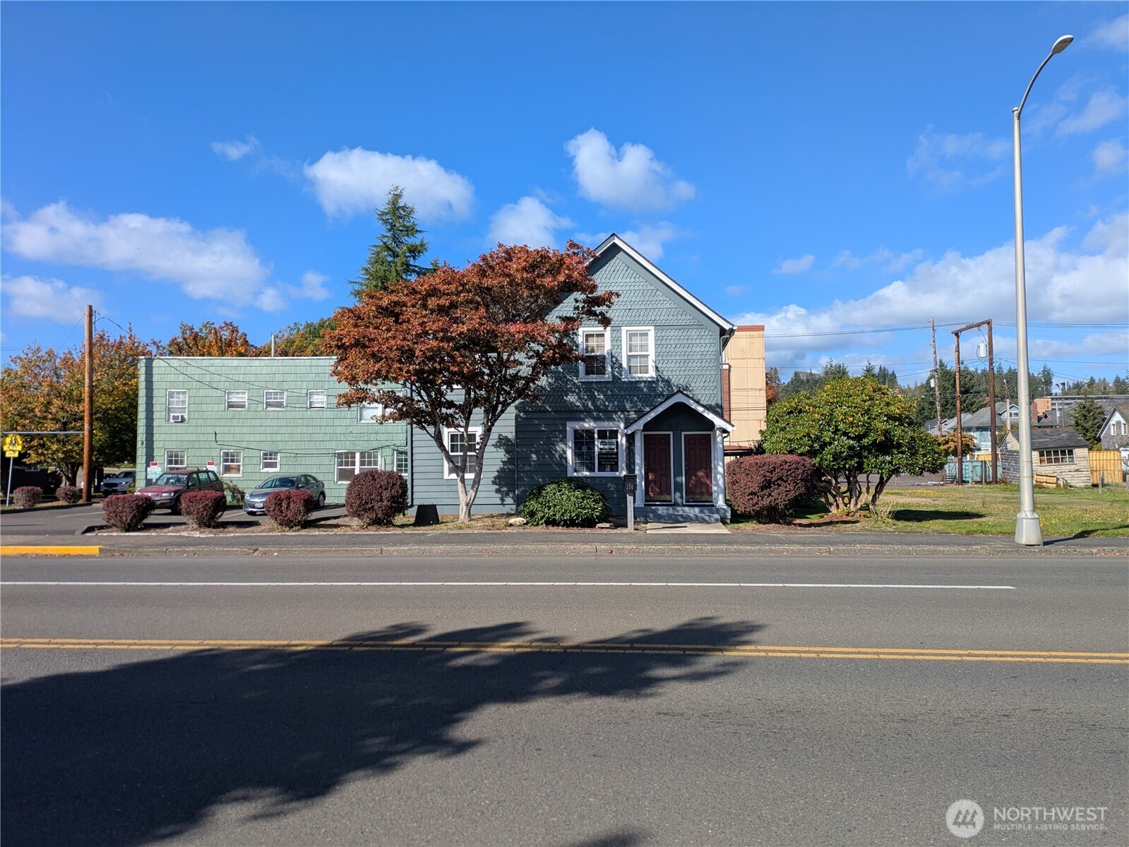 206 E 1st Street