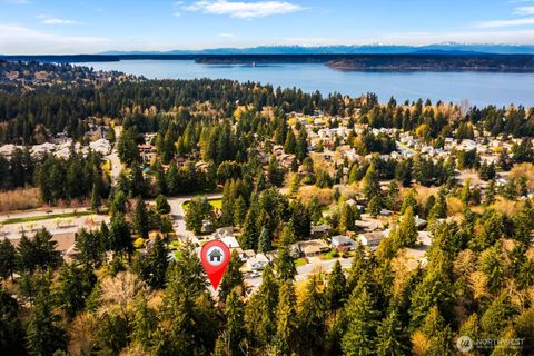 Photo of 31646 45th Place SW, Federal Way, WA 98023 (MLS # 2501027)