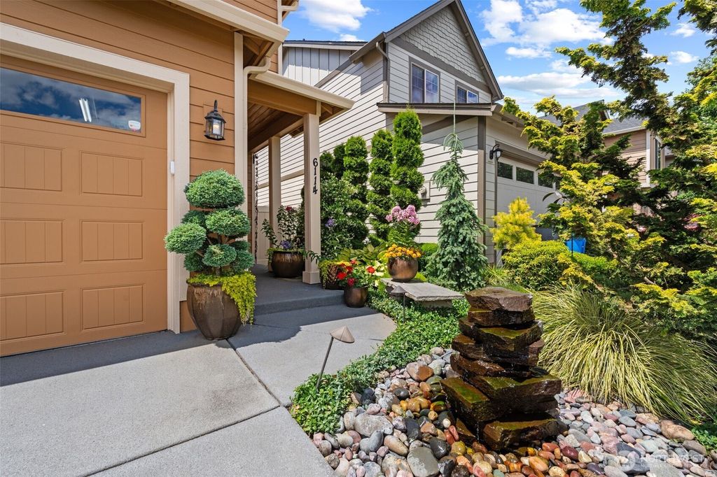 Photo of 6114 NE 80th Court, Vancouver, WA 98662 (MLS # 2547479)